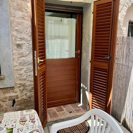 Apartment La Casa Di Elpsi